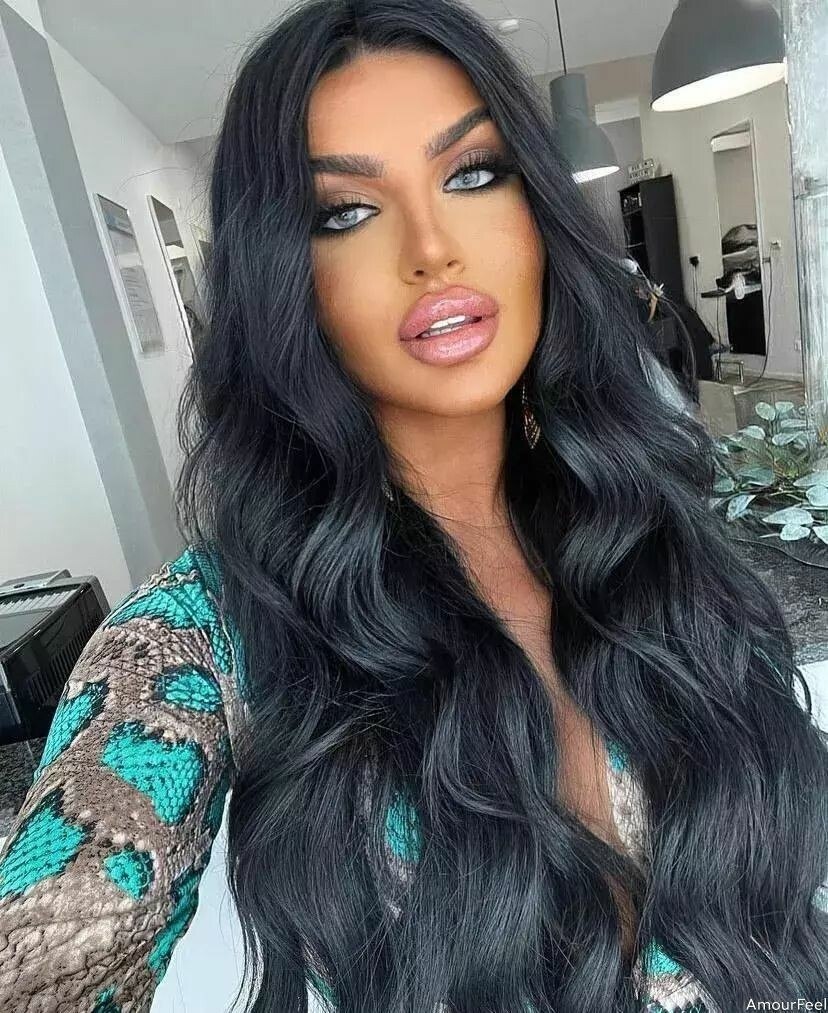 Daniela Profile image 5