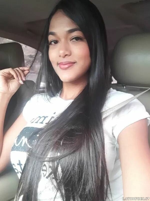 Isabel Profile image 3