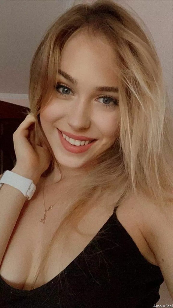 Alina Profile image 1