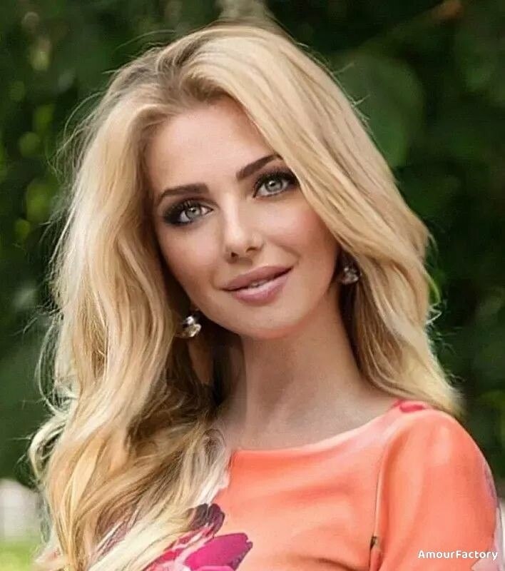 Anna Profile image 3