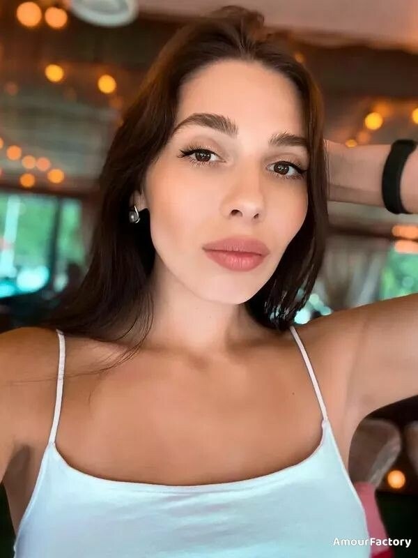 Anastasiya Profile image 4